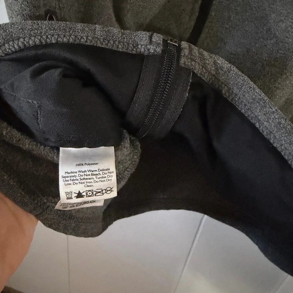 Eddie Bauer Fleece Vest Mens S Gray‎ Full Zip Sleeveless Jacket Logo